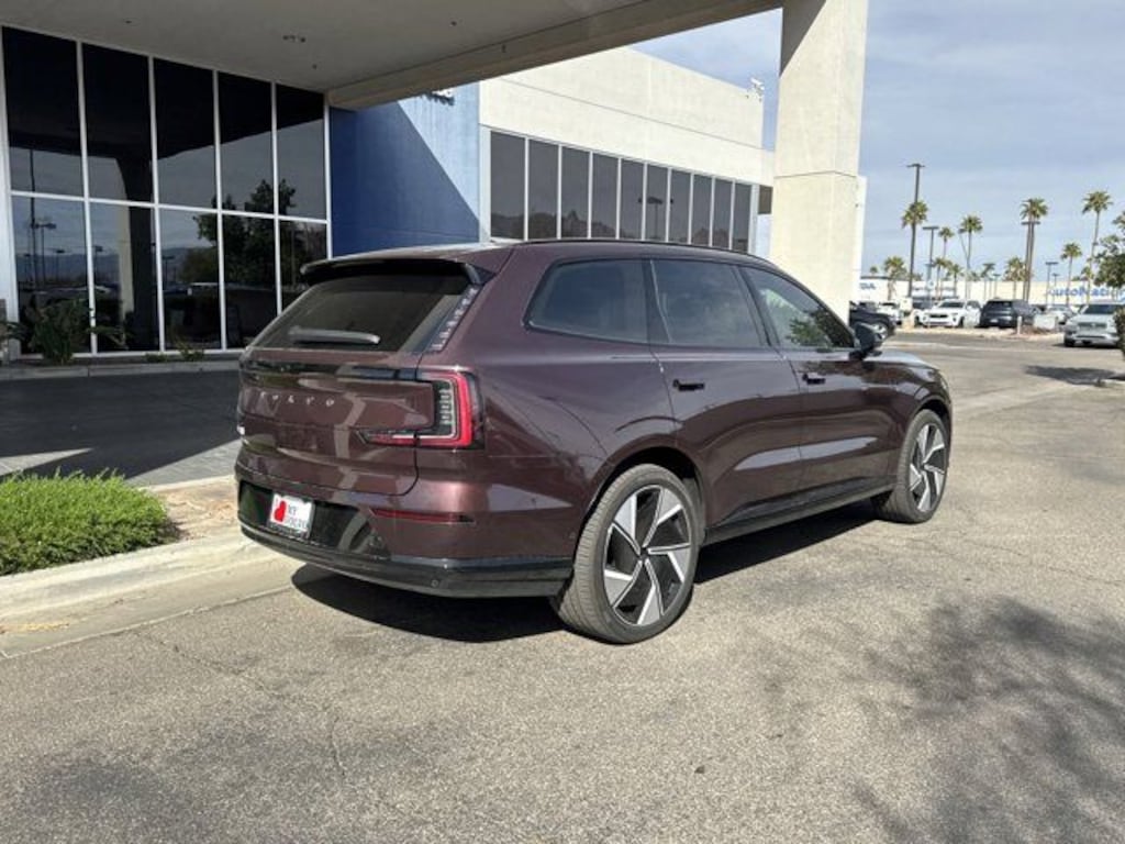 Used 2025 Volvo EX90 Twin Motor Performance Ultra 6-Seater SUV