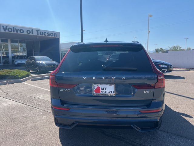 2026 Volvo XC60 B5 Plus photo 3