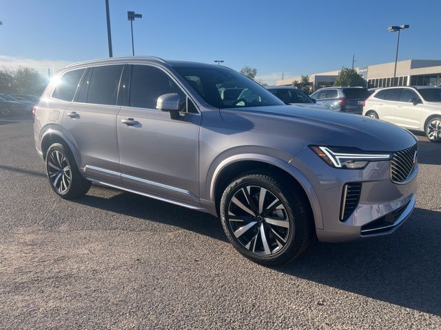 2026 Volvo XC90 Core's photo