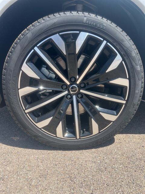2026 Volvo XC90 Ultra - Photo 36