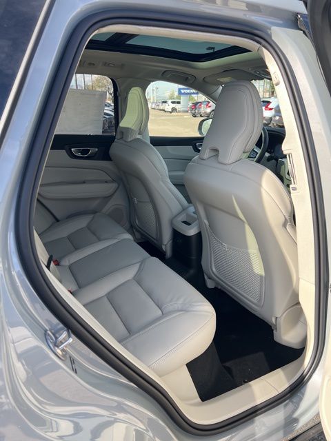 2026 Volvo XC60 Ultra - Photo 27