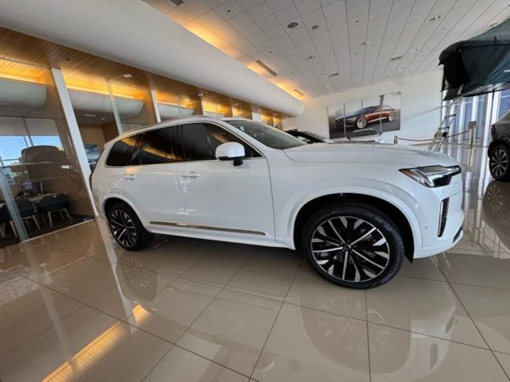 New 2025 Volvo XC90 plug-in hybrid T8 (2025.5) Ultra 7-Seater SUV