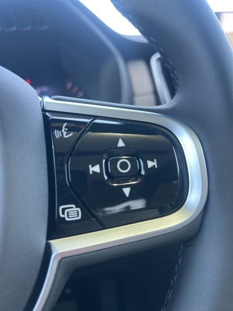 2026 Volvo XC90 Core - Photo 14
