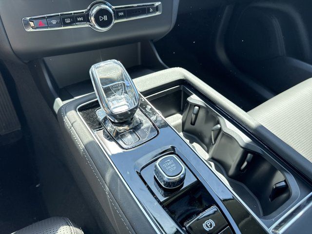 2025 Volvo XC90 Ultra - Photo 25
