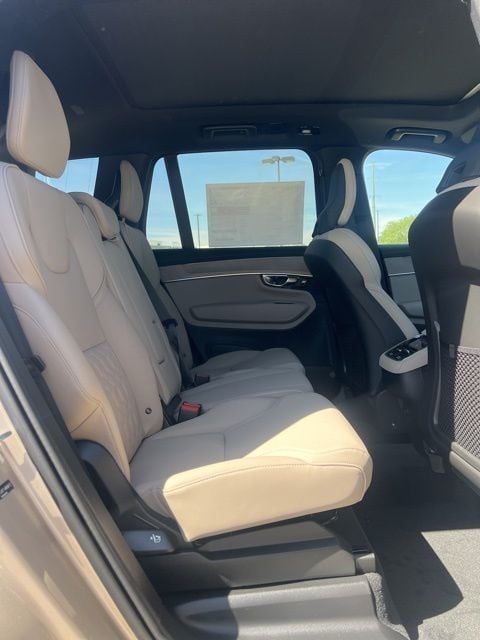 2026 Volvo XC90 Core - Photo 31