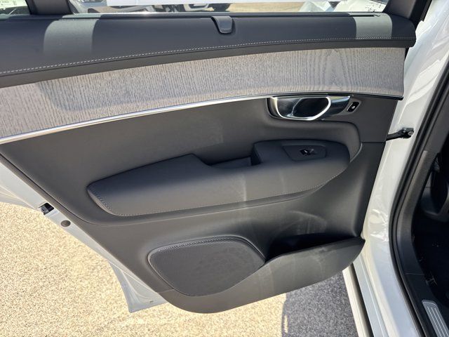 2025 Volvo XC90 Ultra - Photo 22