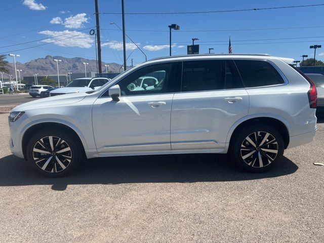 2026 Volvo XC90 Core - Photo 6