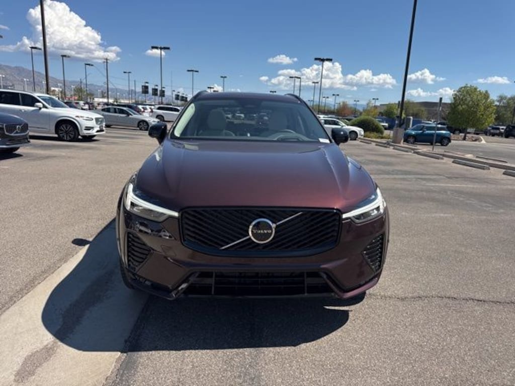New 2026 Volvo XC60 B5 Ultra SUV