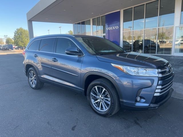 2019 Toyota Highlander XLE SUV