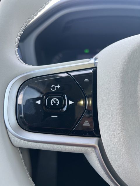 2026 Volvo XC60 Ultra - Photo 14