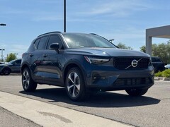 2026 Volvo XC40 B5 Plus SUV
