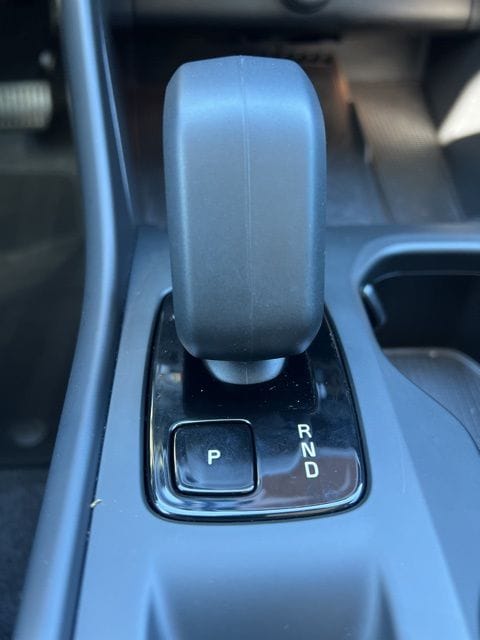 2025 Volvo XC40 Core - Photo 18