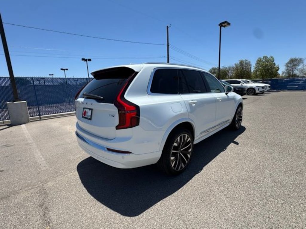 New 2025 Volvo XC90 plug-in hybrid T8 (2025.5) Ultra 7-Seater SUV