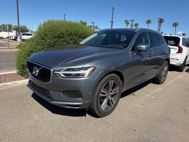 2019 Volvo XC60 T5 Momentum photo 3