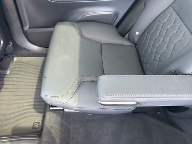 2025 Volvo XC90 Plus - Photo 24