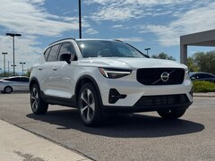 2026 Volvo XC40 B4 Plus SUV