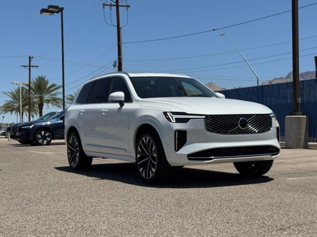 New 2025 Volvo XC90 plug-in hybrid T8 (2025.5) Ultra 7-Seater SUV