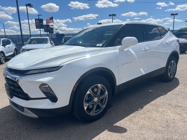 2025 Chevrolet Blazer 2LT - Photo 8