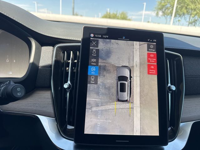 2025 Volvo XC90 Plus - Photo 30