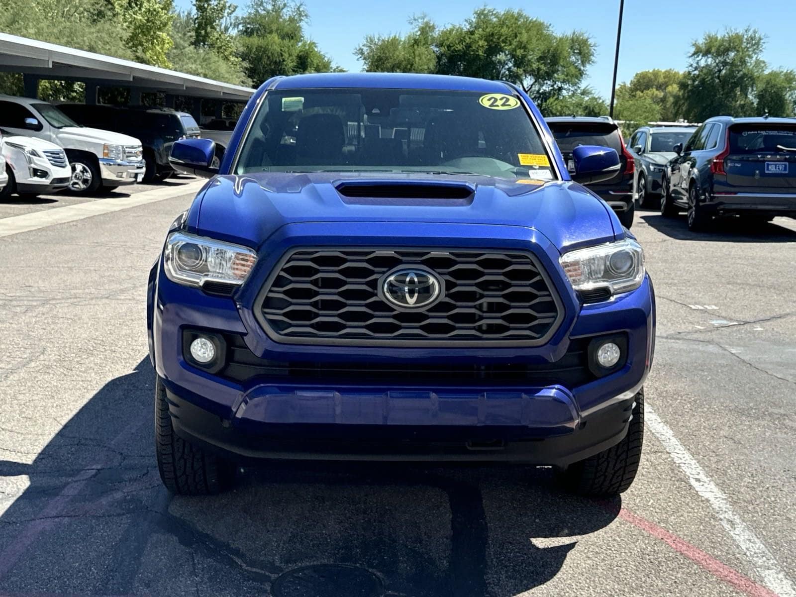 Used 2022 Toyota Tacoma TRD Sport with VIN 3TMBZ5DNXNM032587 for sale in Tucson, AZ