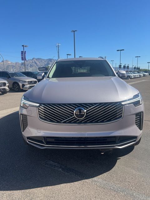 2026 Volvo XC90 B5 Plus Bright 4WD's photo