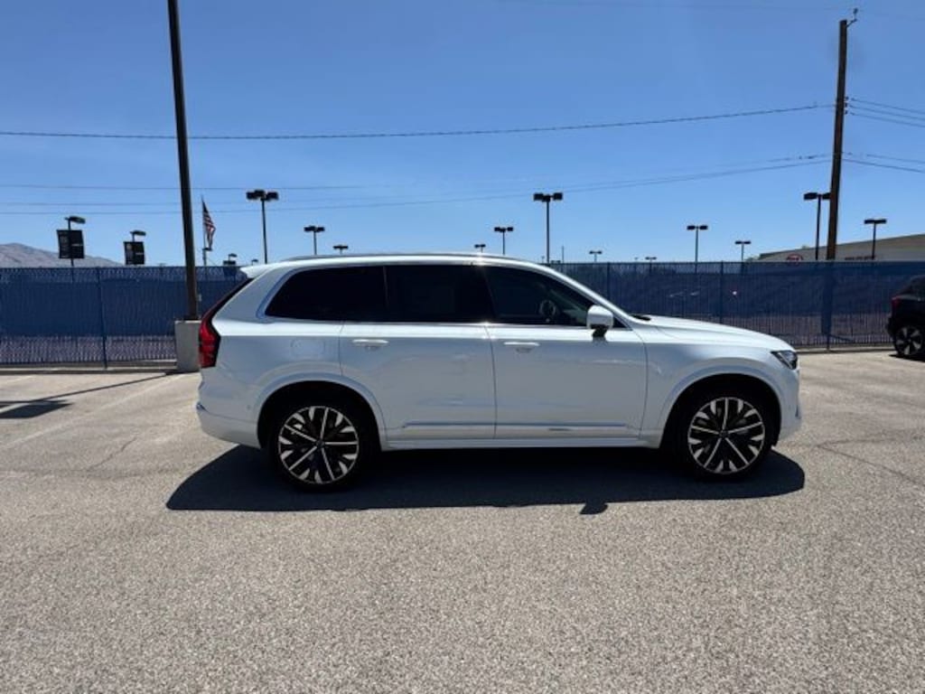 New 2025 Volvo XC90 plug-in hybrid T8 (2025.5) Ultra 7-Seater SUV