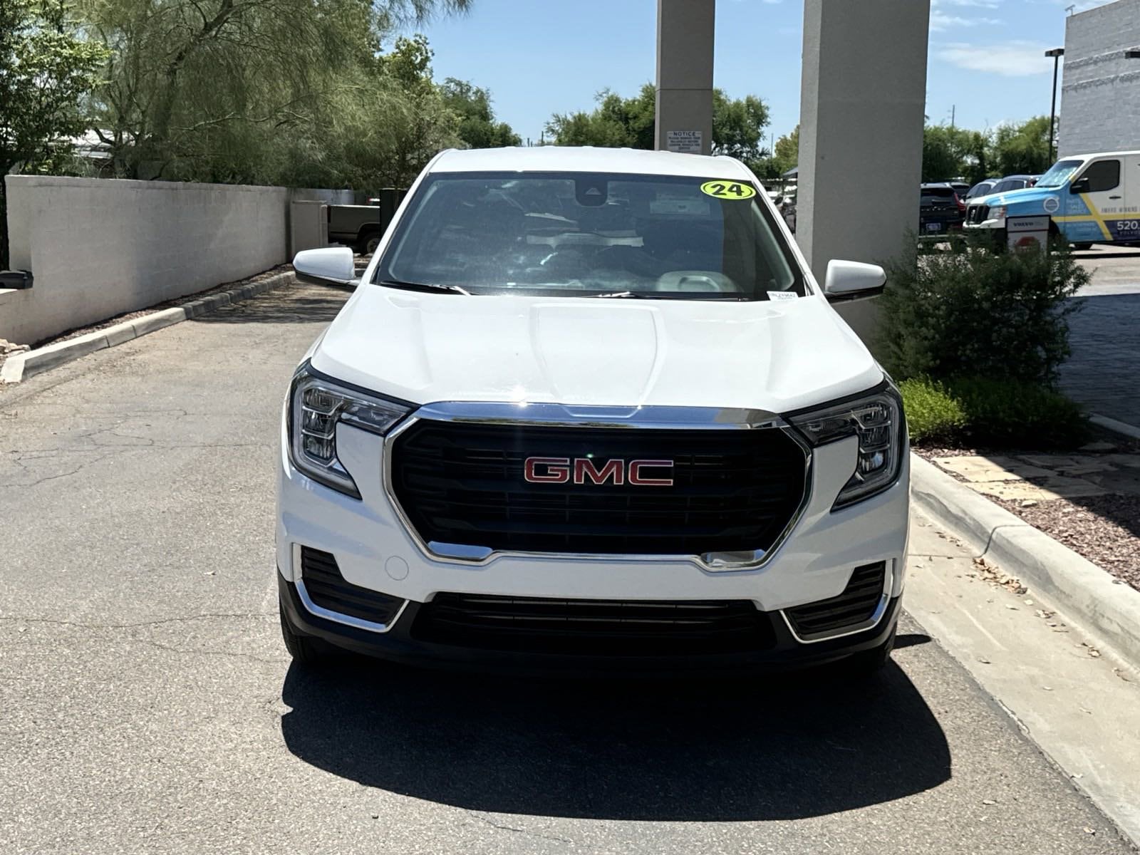 Used 2024 GMC Terrain SLE with VIN 3GKALMEG1RL249842 for sale in Tucson, AZ