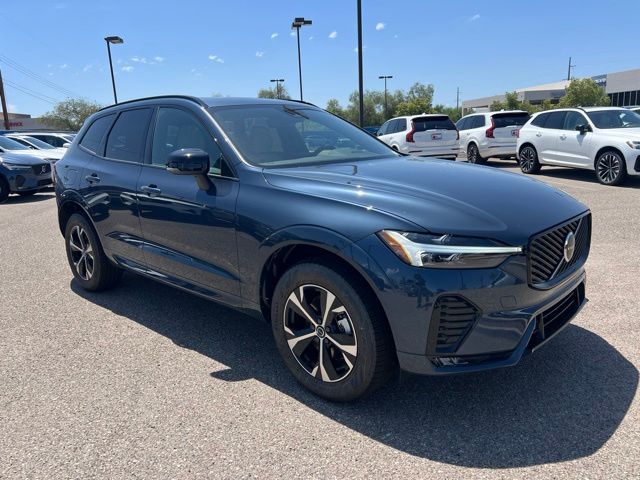 2026 Volvo XC60 Core