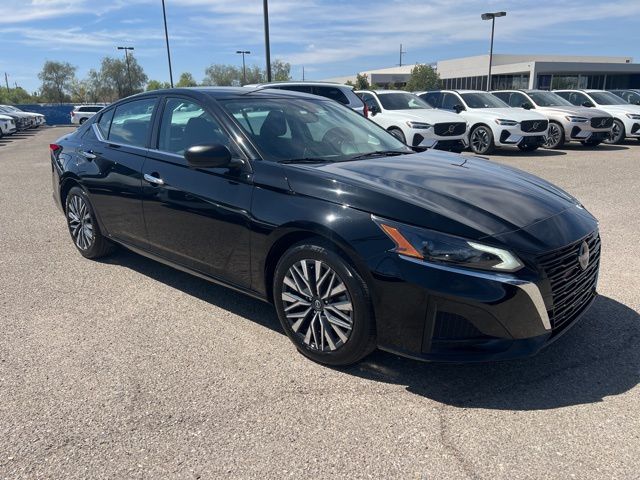 2024 Nissan Altima SV