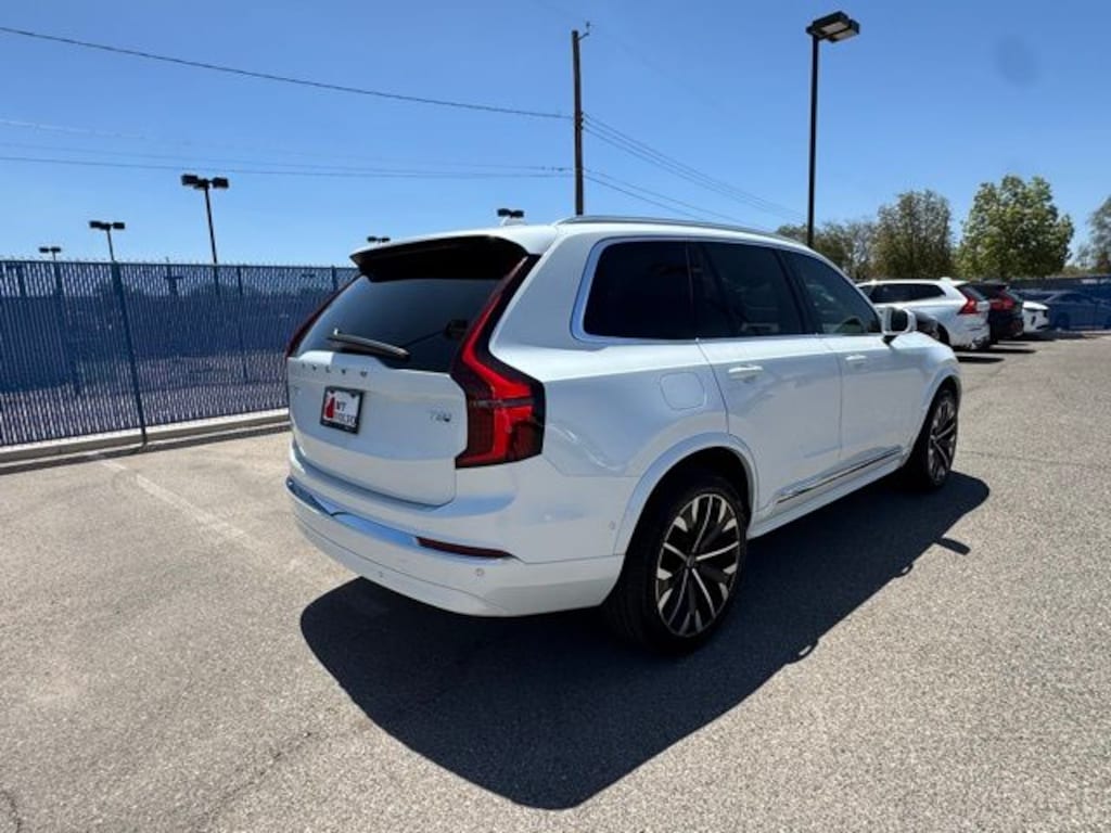 New 2025 Volvo XC90 plug-in hybrid T8 (2025.5) Ultra 7-Seater SUV