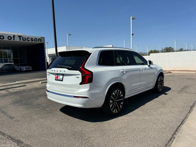 2026 Volvo XC90 T8 Plus photo 3