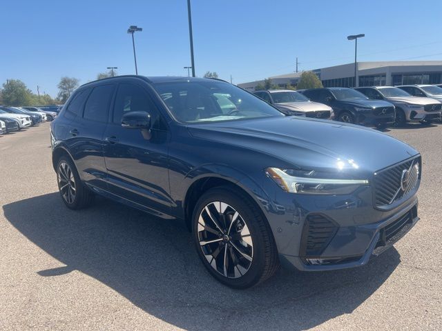 2026 Volvo XC60 B5 Plus Dark AWD's photo