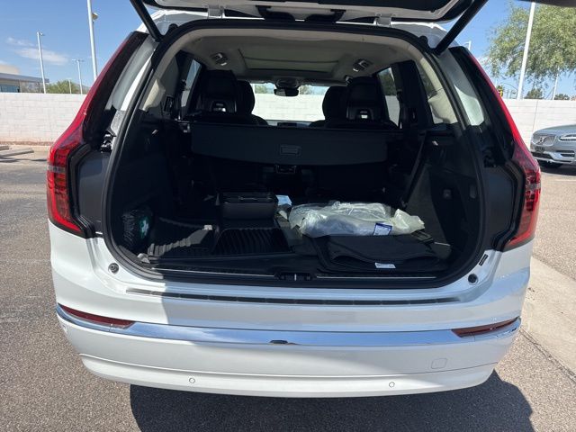 2025 Volvo XC90 Plus - Photo 7
