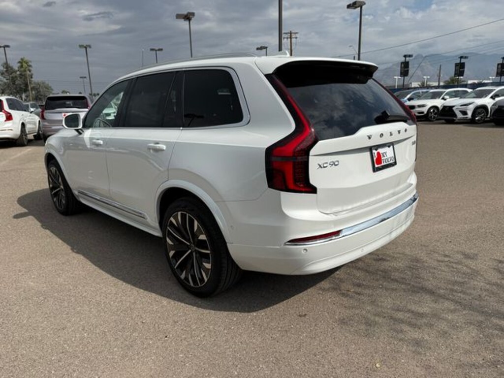 New 2026 Volvo XC90 B6 Plus 7-Seater SUV