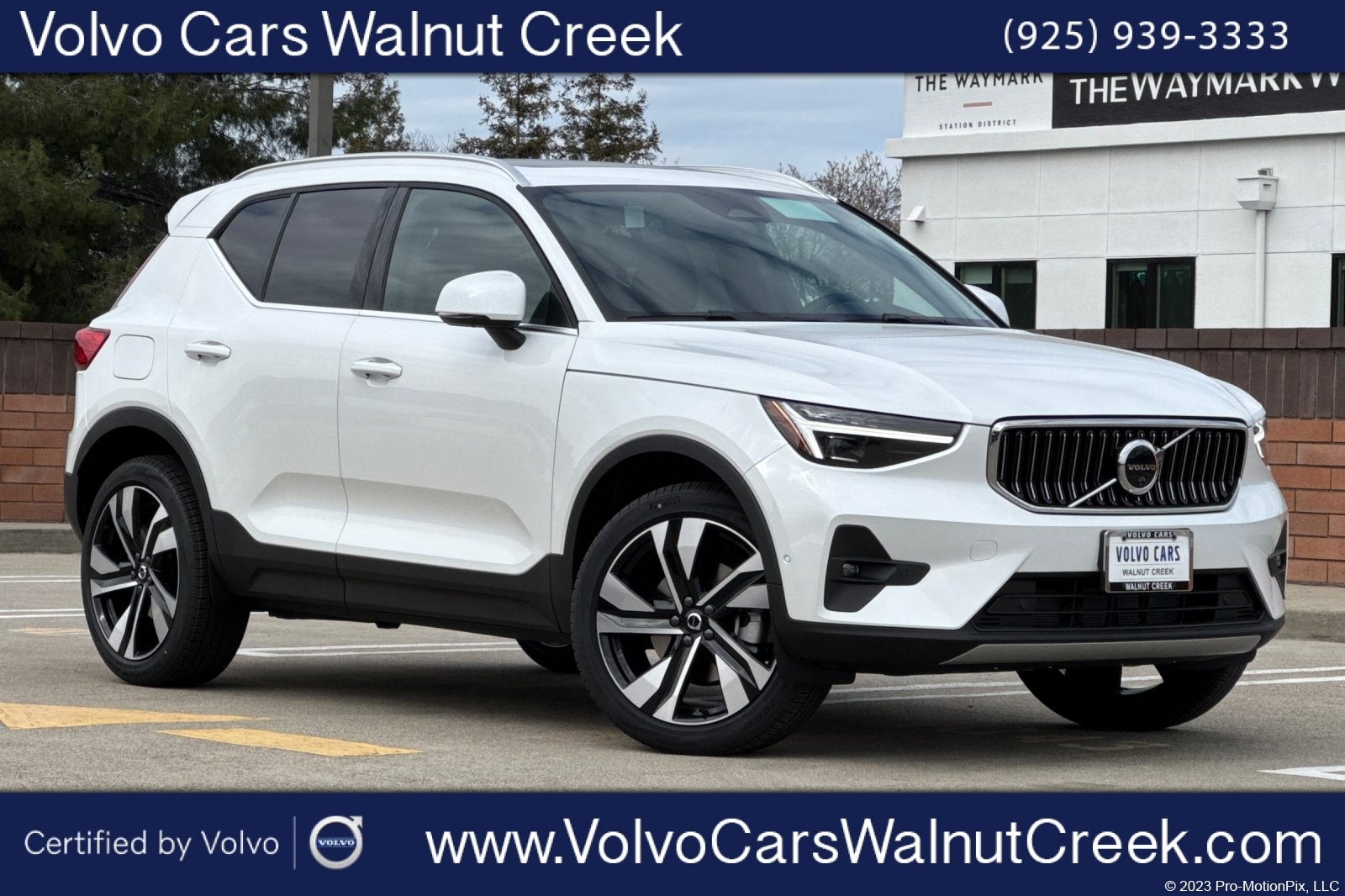 2025 Volvo XC40 Plus's photo