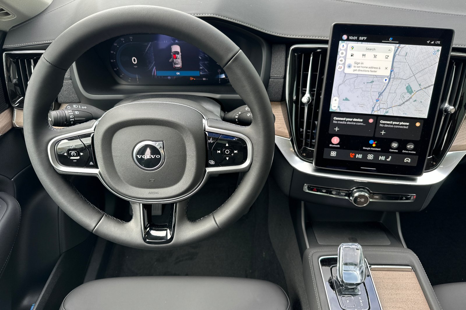 2025 Volvo XC90 Plus - Photo 14