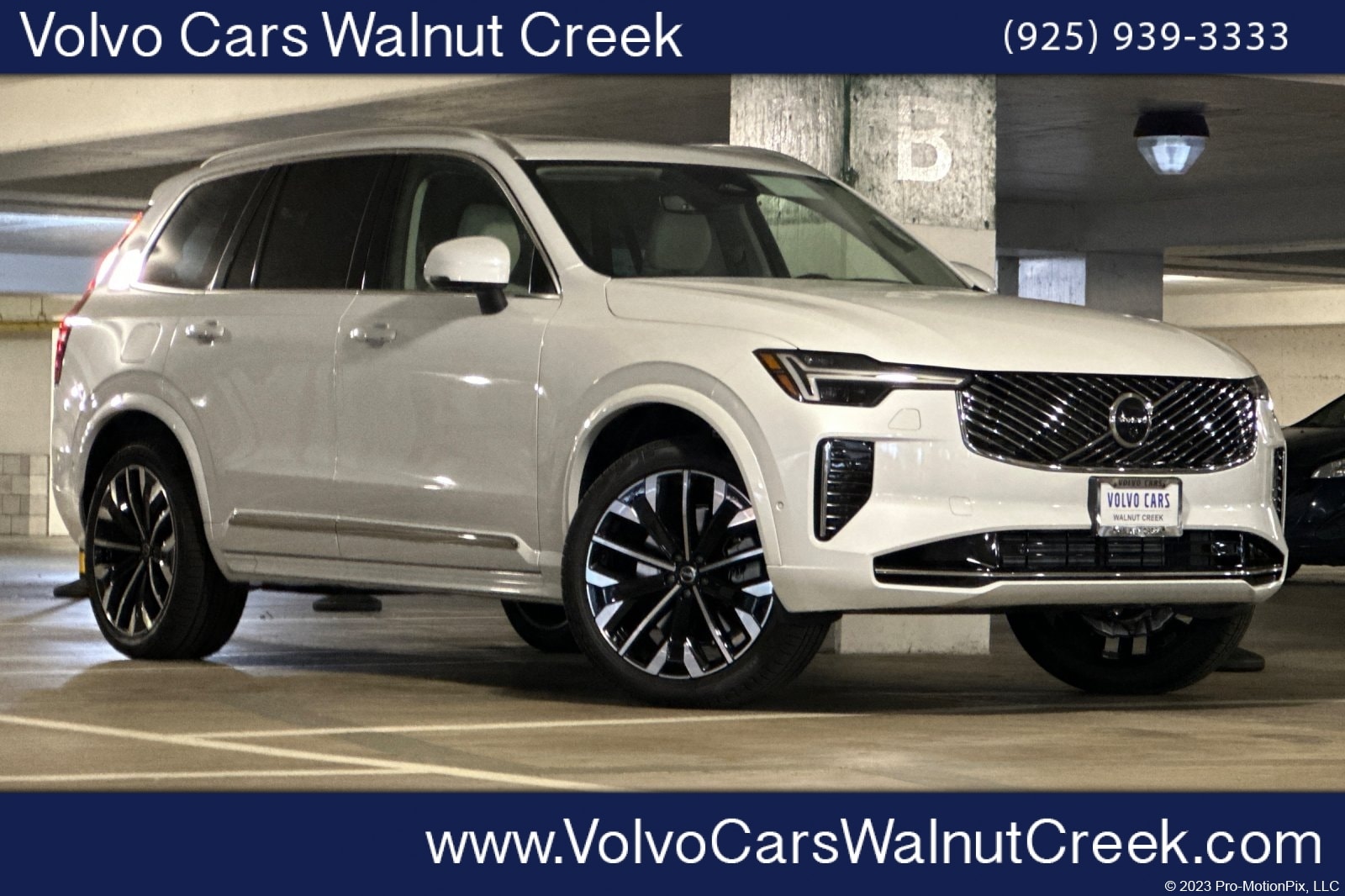 2026 Volvo XC90 T8 Recharge Ultra Bright 4WD's photo