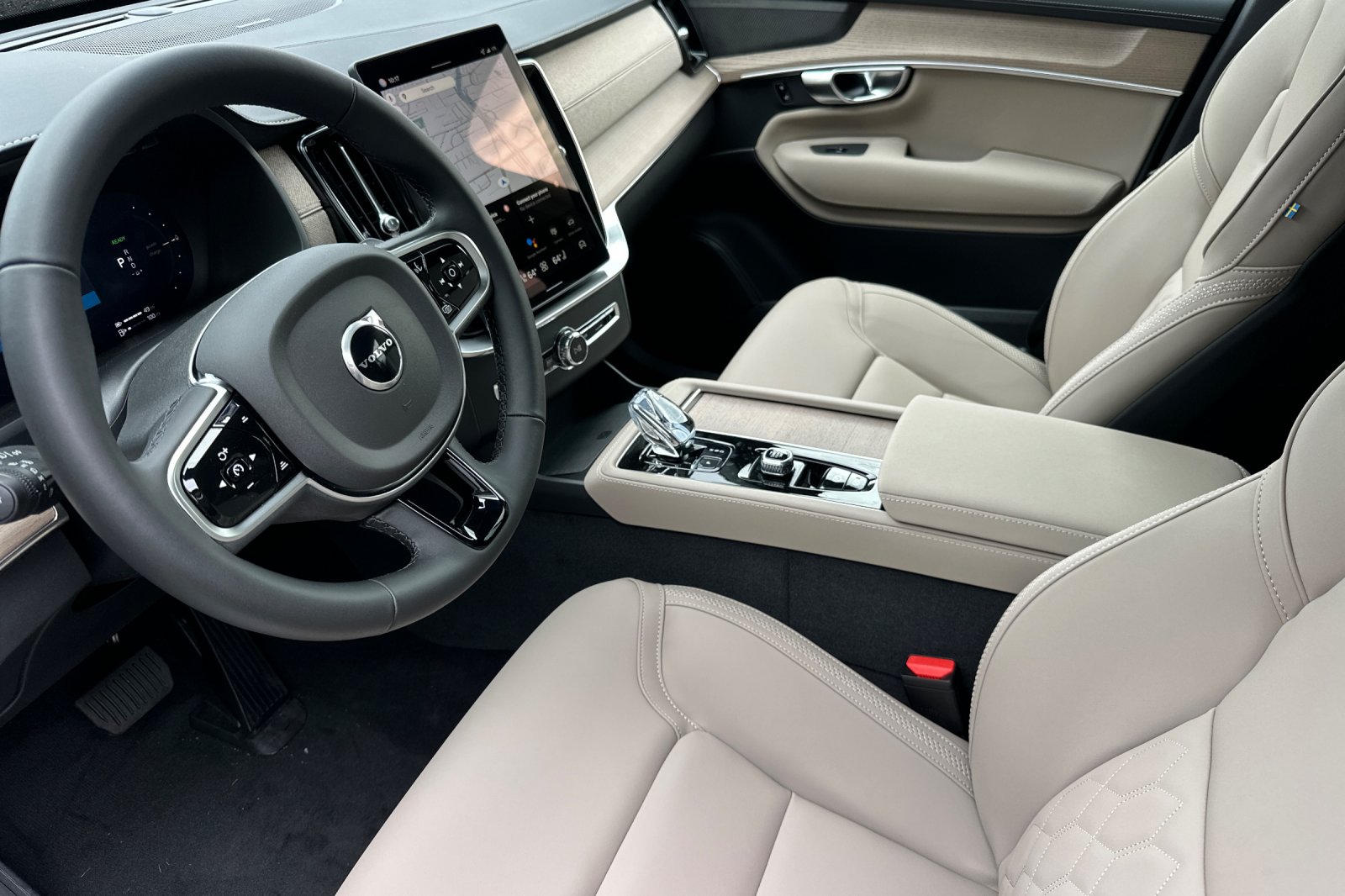 2026 Volvo XC90 Plus - Photo 10