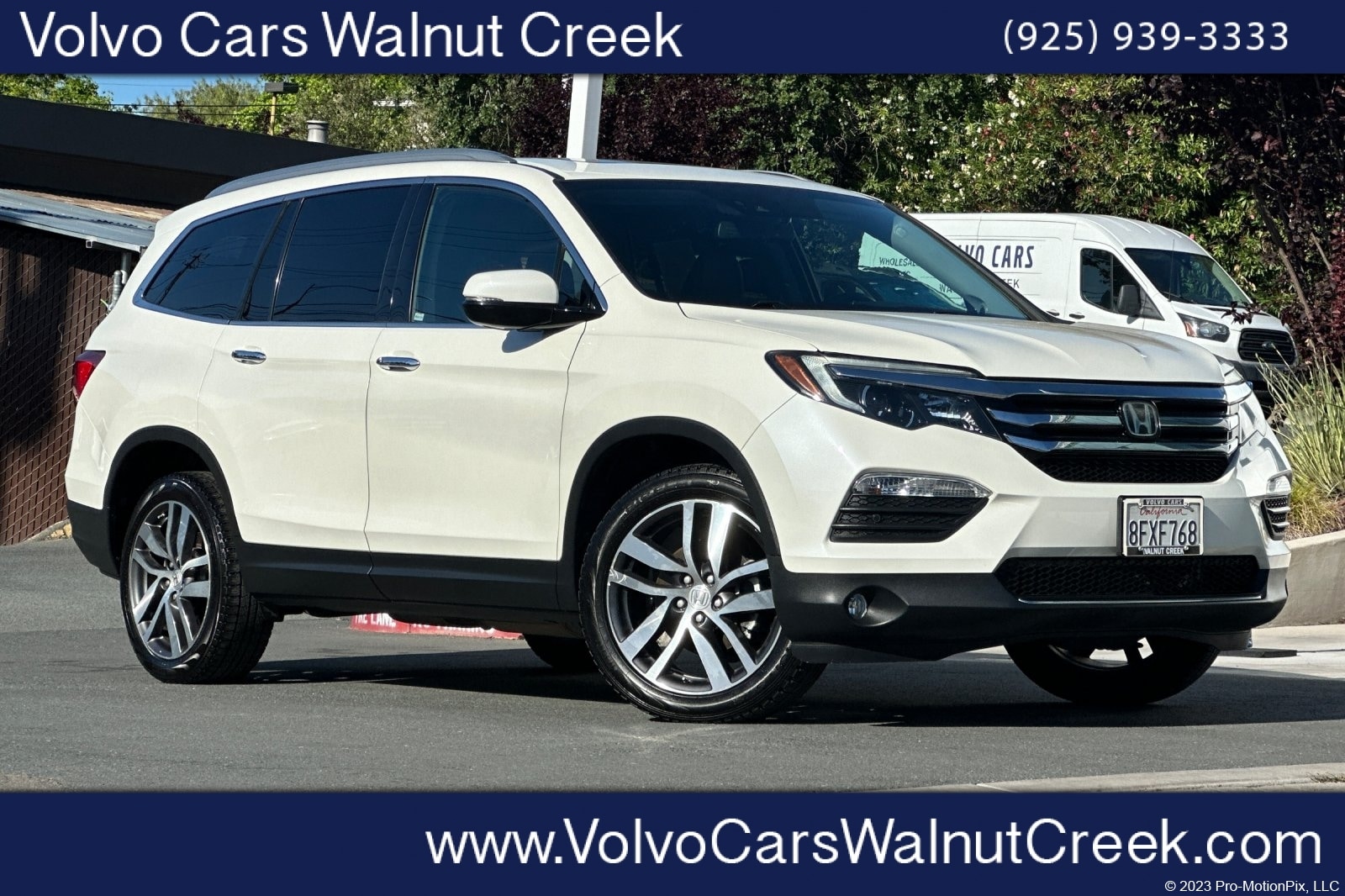 2018 Honda Pilot 4WD Elite's photo