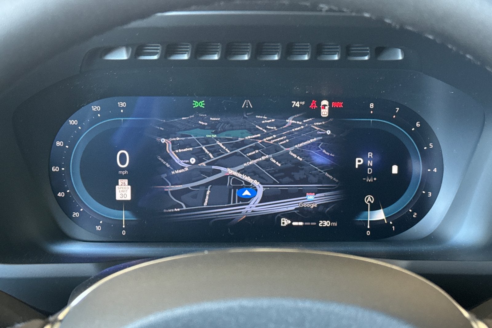 2025 Volvo XC90 Core - Photo 24