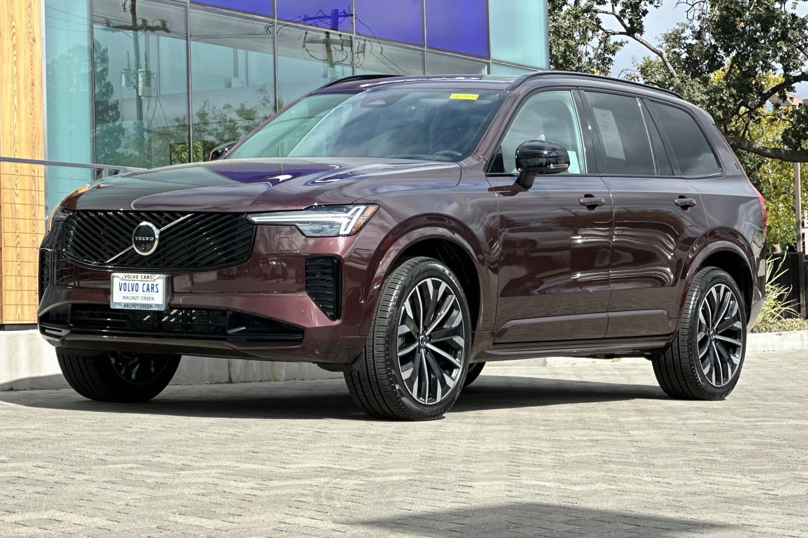 2026 Volvo XC90 Ultra - Photo 8