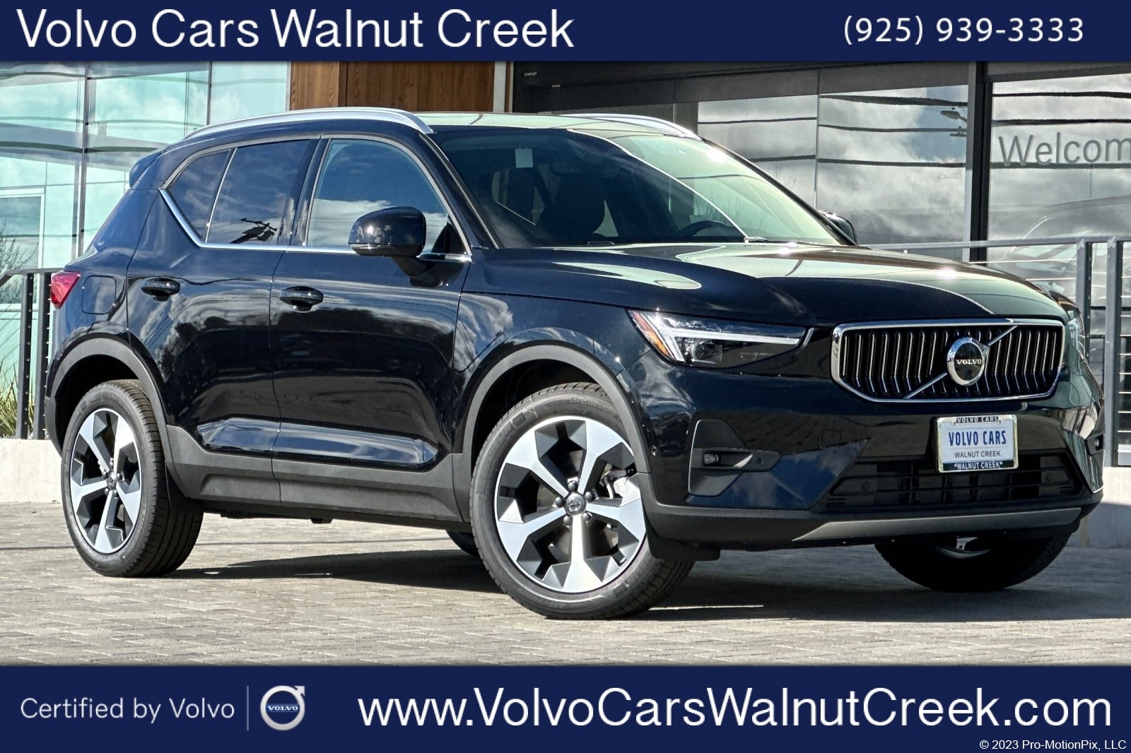 2025 Volvo XC40 Plus's photo