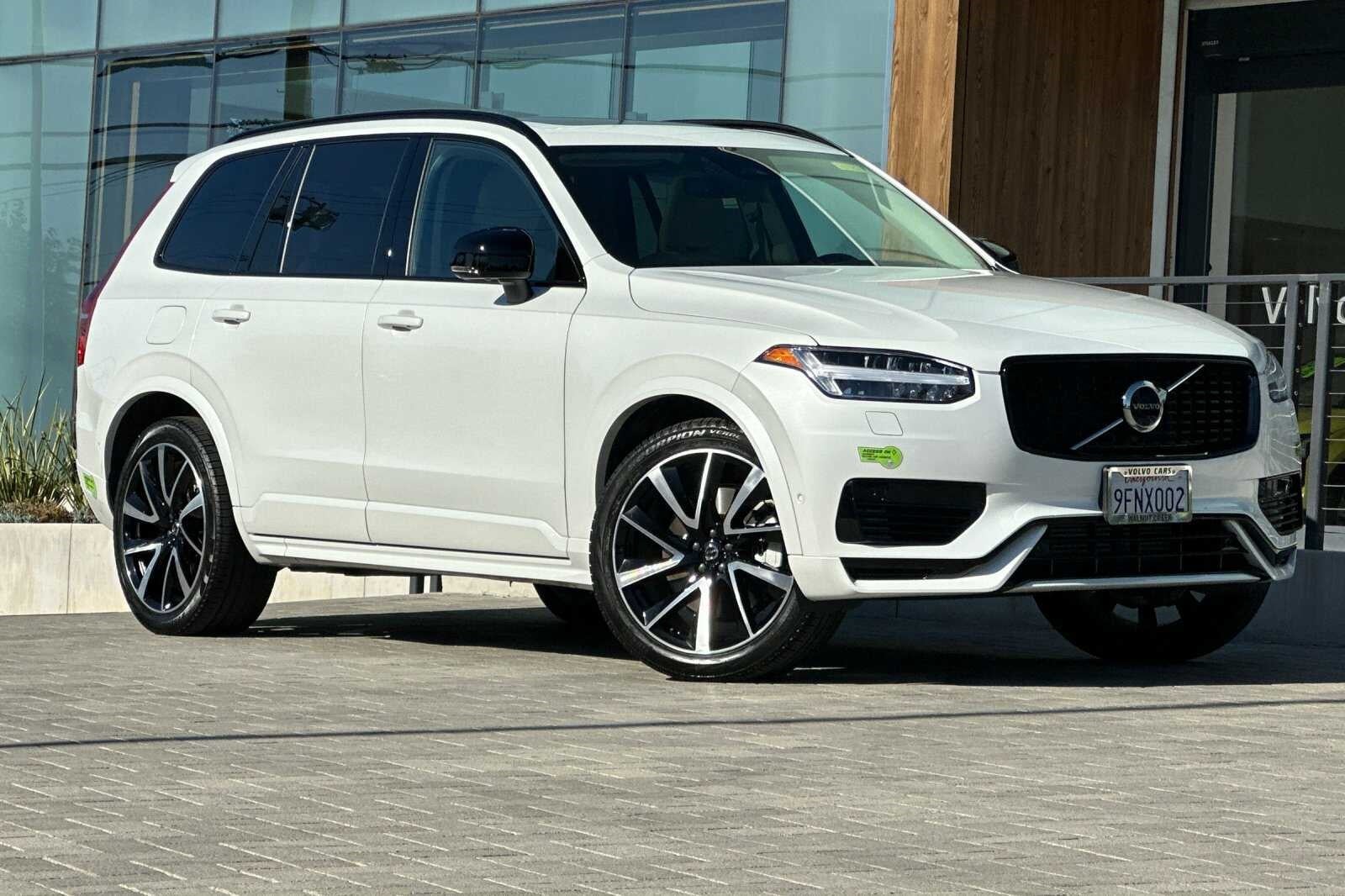 YV4H60CX9P1964320