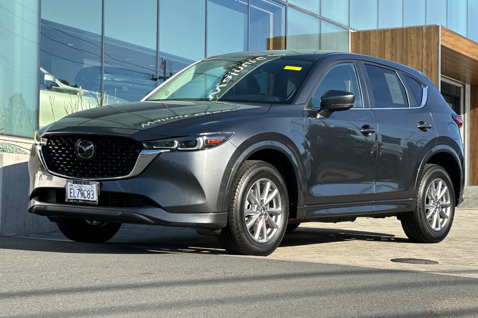 2024 Mazda CX-5 2.5 S Select Package photo 3