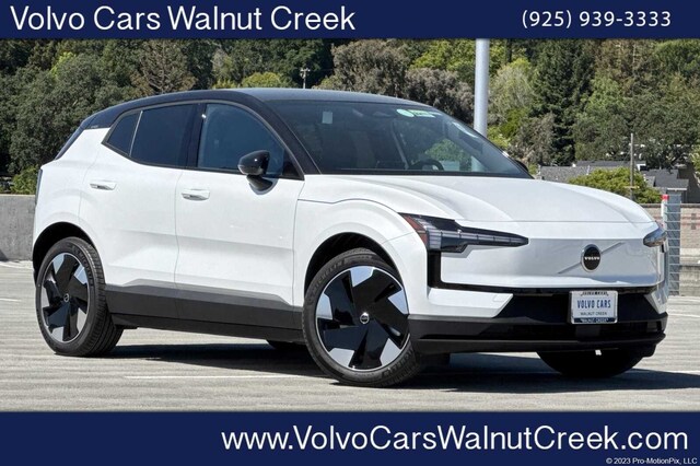 2025 Volvo EX30 Twin Motor Plus SUV