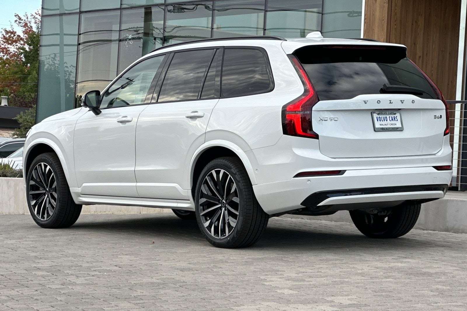2026 Volvo XC90 Ultra - Photo 6