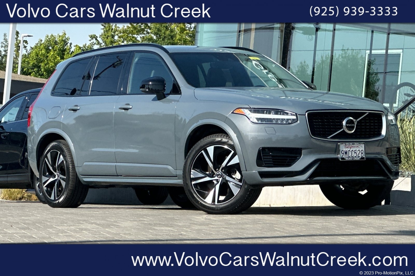 2020 Volvo XC90 R-Design