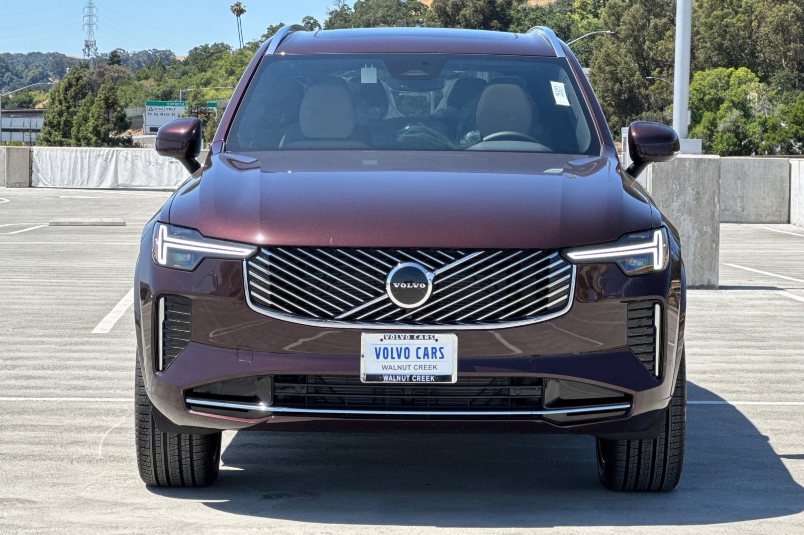 2025 Volvo XC90 Core - Photo 9