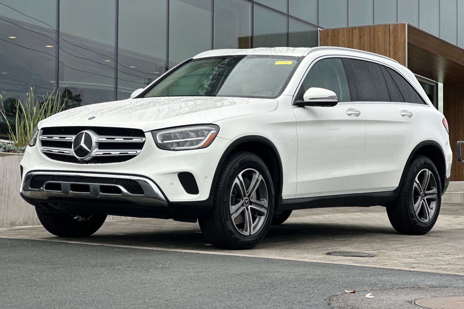 2021 Mercedes-Benz GLC 300 4MATIC photo 3