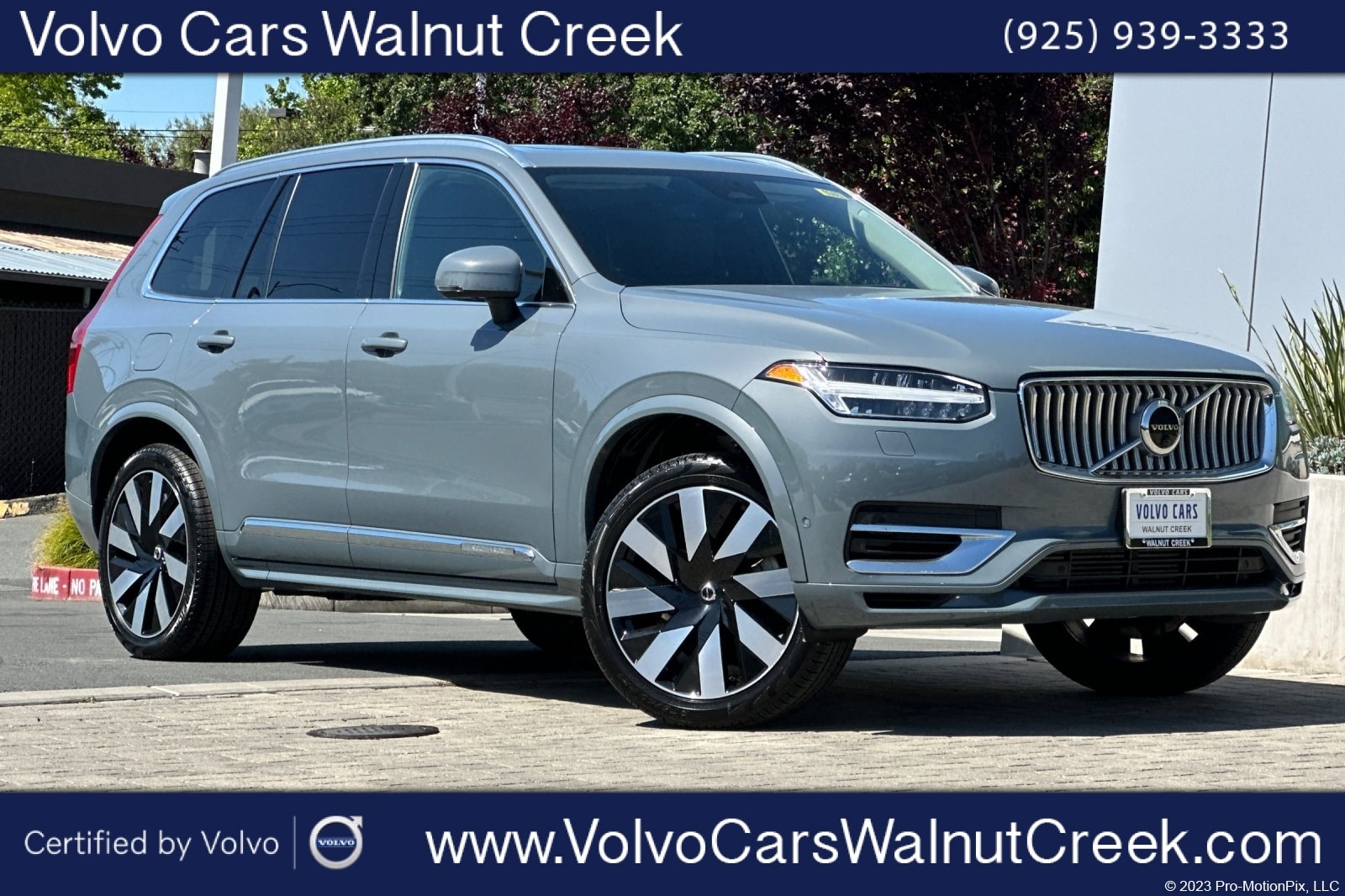 2023 Volvo XC90 T8 Recharge Ultimate Bright Theme 4WD's photo